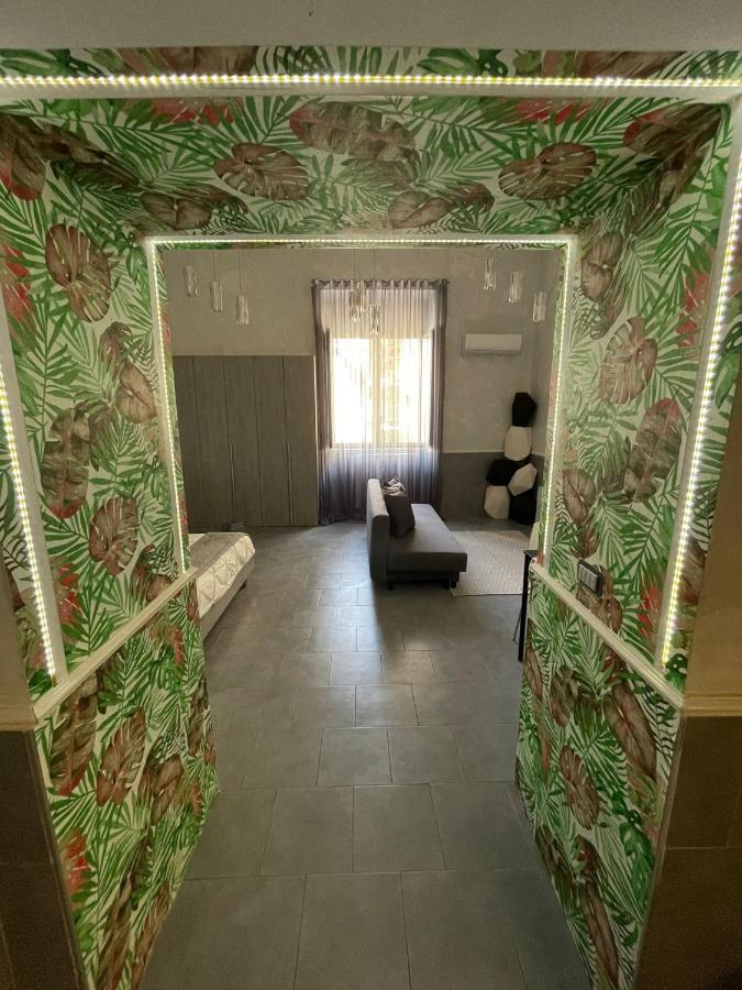 A Un Passo Dal Castello Maschio Angioino Appartment Наполи Екстериор снимка